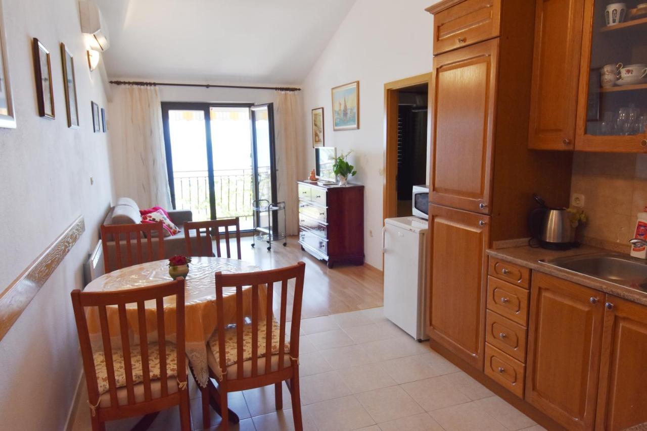 Villa Delfina Подгора Экстерьер фото